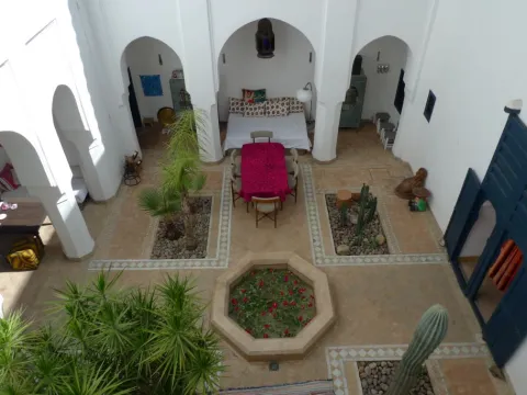Riad for sale Marrakech less than 10 minutes from the Riad Laarous