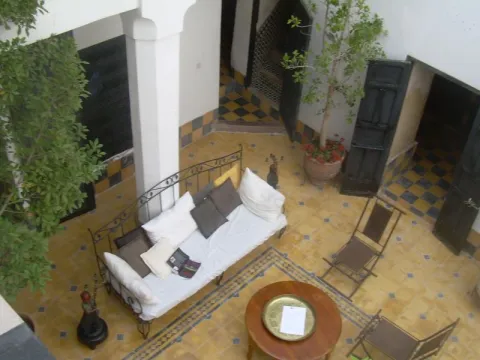 Riad for sale Marrakech less than 10 minutes from the place Riad Laarous