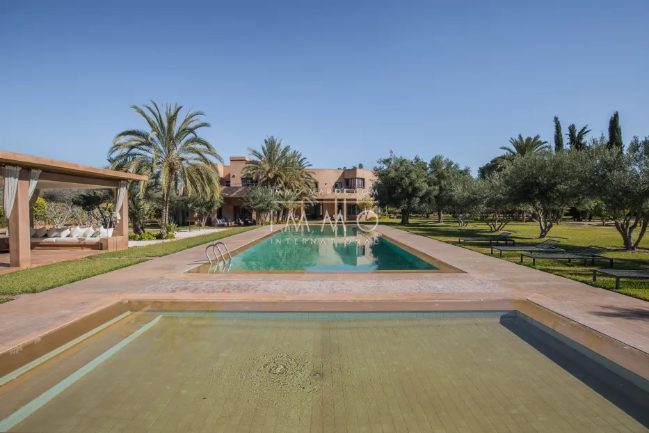 Contemporary villa palmeraie marrakech