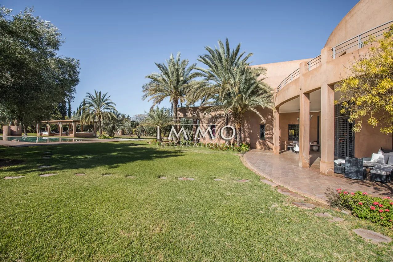 Contemporary villa palmeraie marrakech