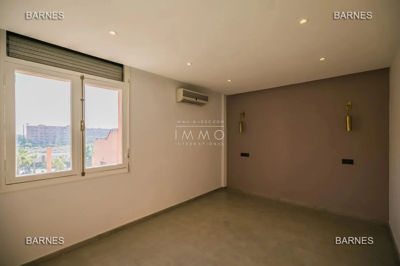 Two-bedroom apartment with majorelle garden.