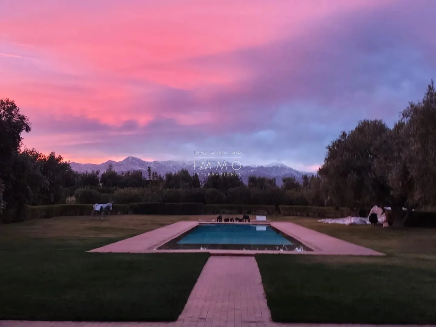 Magnificent single-storey property with breathtaking view of the atlas mountains