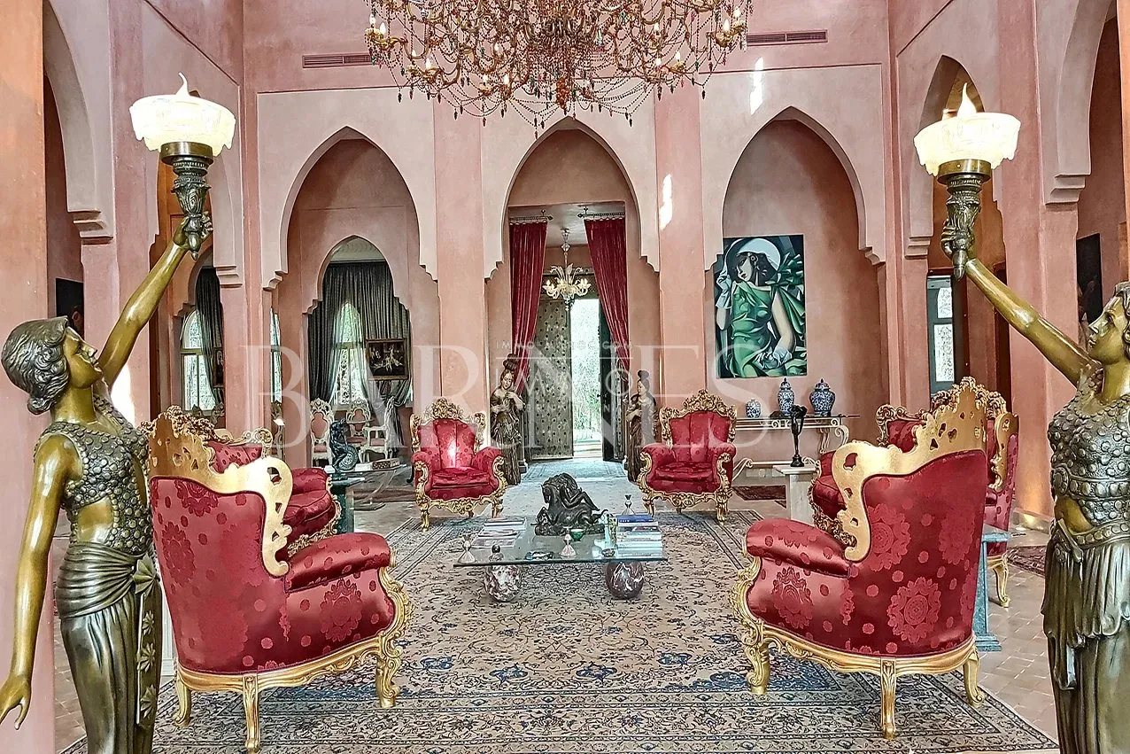 Very beautiful single-storey villa with vna.