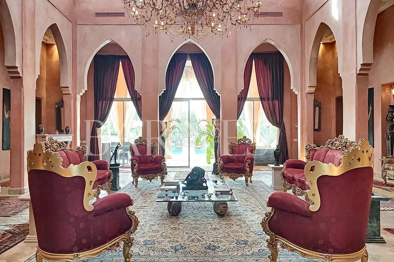 Very beautiful single-storey villa with vna.