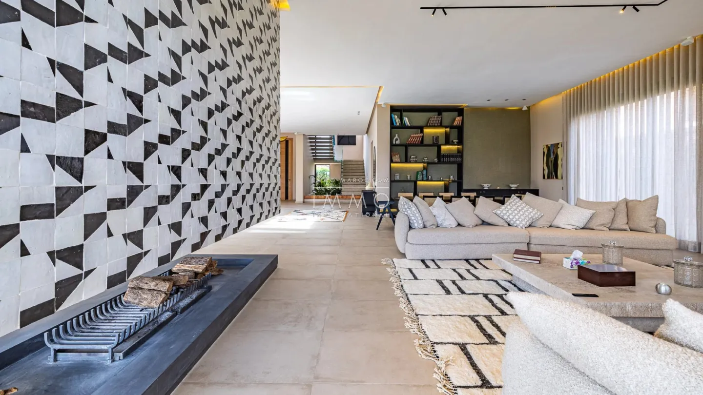 Luxury villa for sale on the golf front