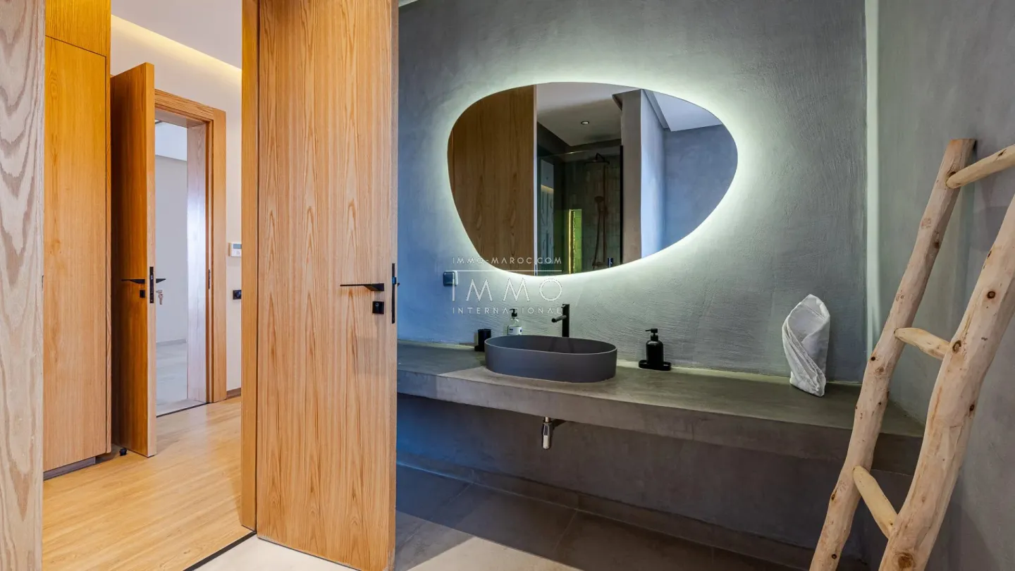 Luxury villa for sale on the golf front