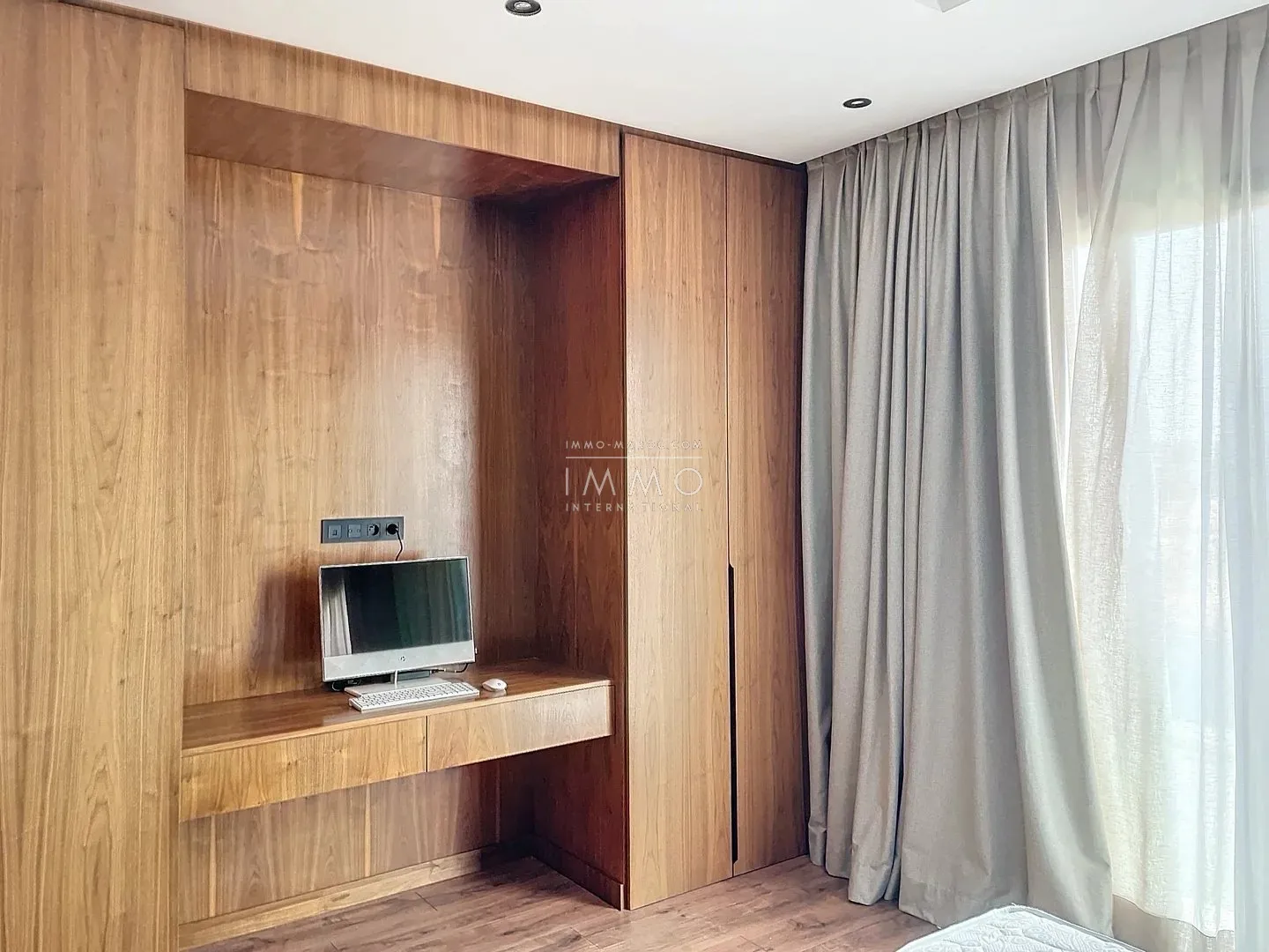 Exceptional villa for sale on the amelkis golf course