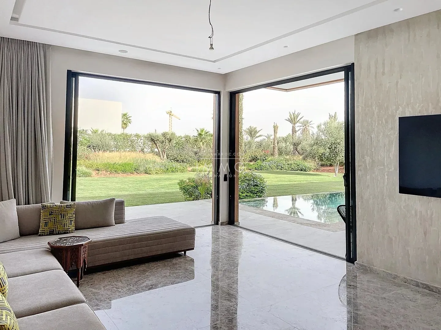 Exceptional villa for sale on the amelkis golf course