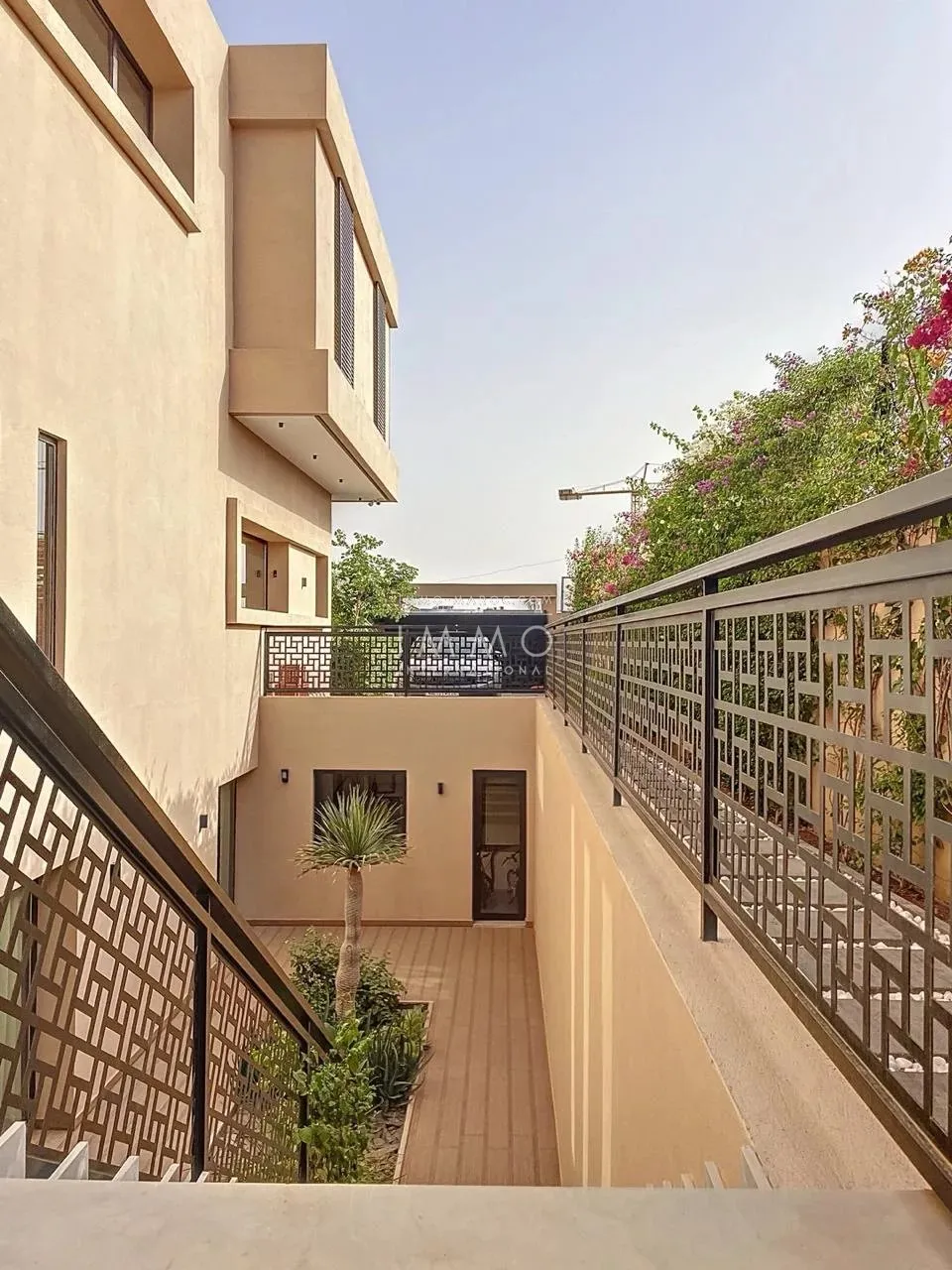 Exceptional villa for sale on the amelkis golf course