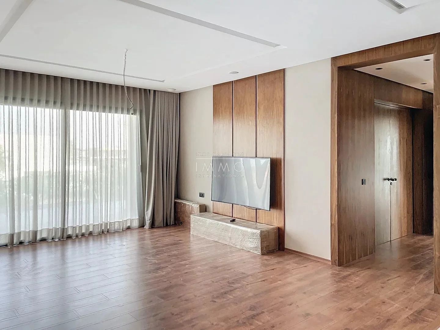 Exceptional villa for sale on the amelkis golf course