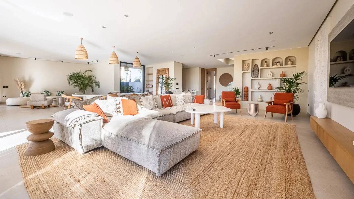 Sublime villa for sale in amelkis 2