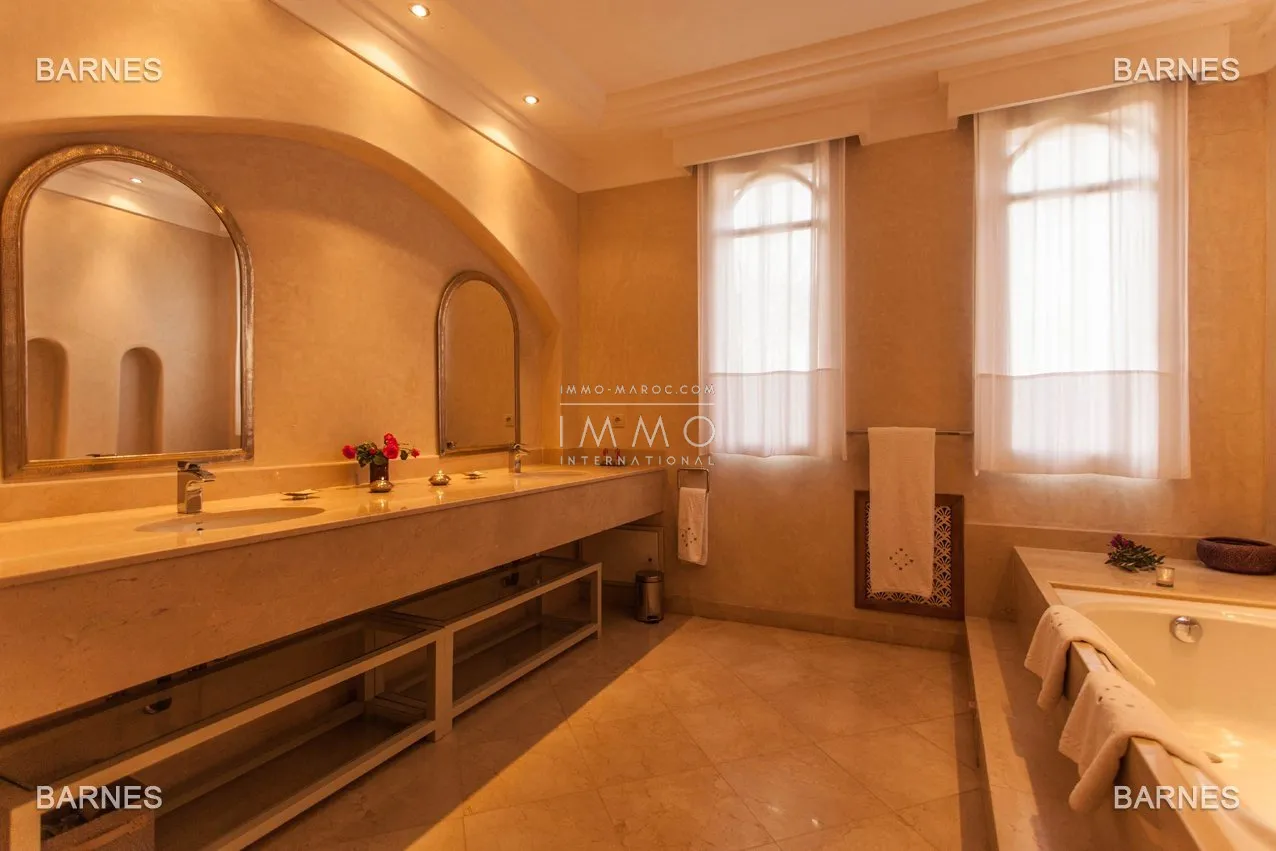 Property of maitre in 15mn of the