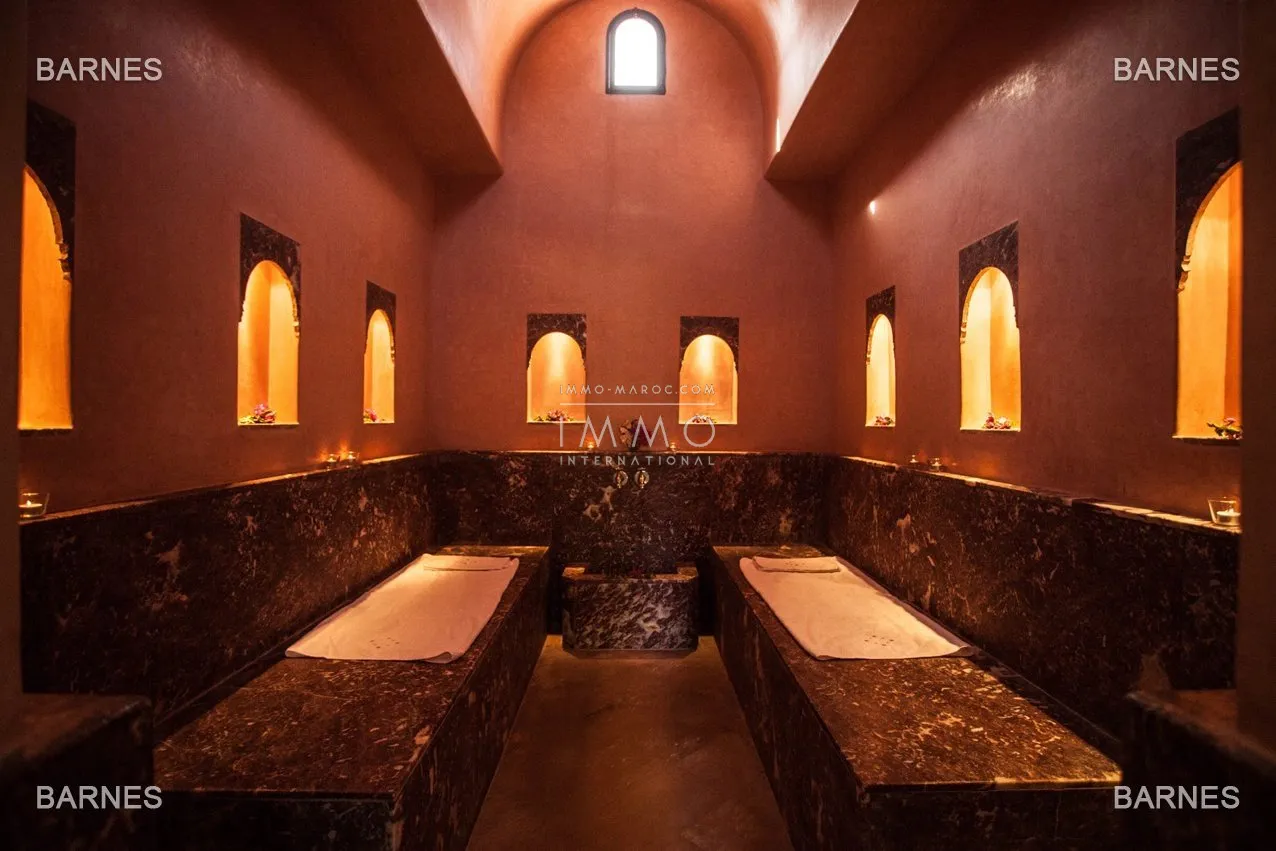 Property of maitre in 15mn of the