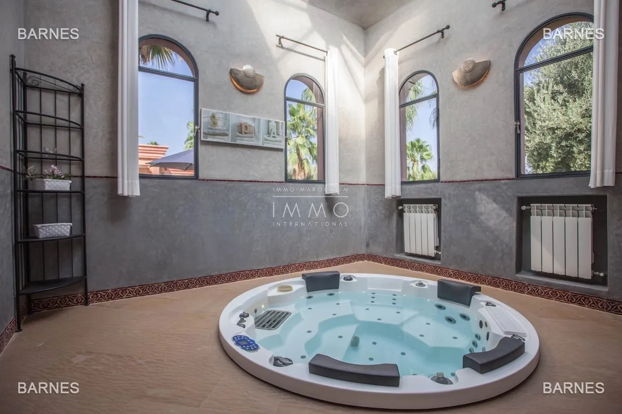 Property of maitre in 15mn of the