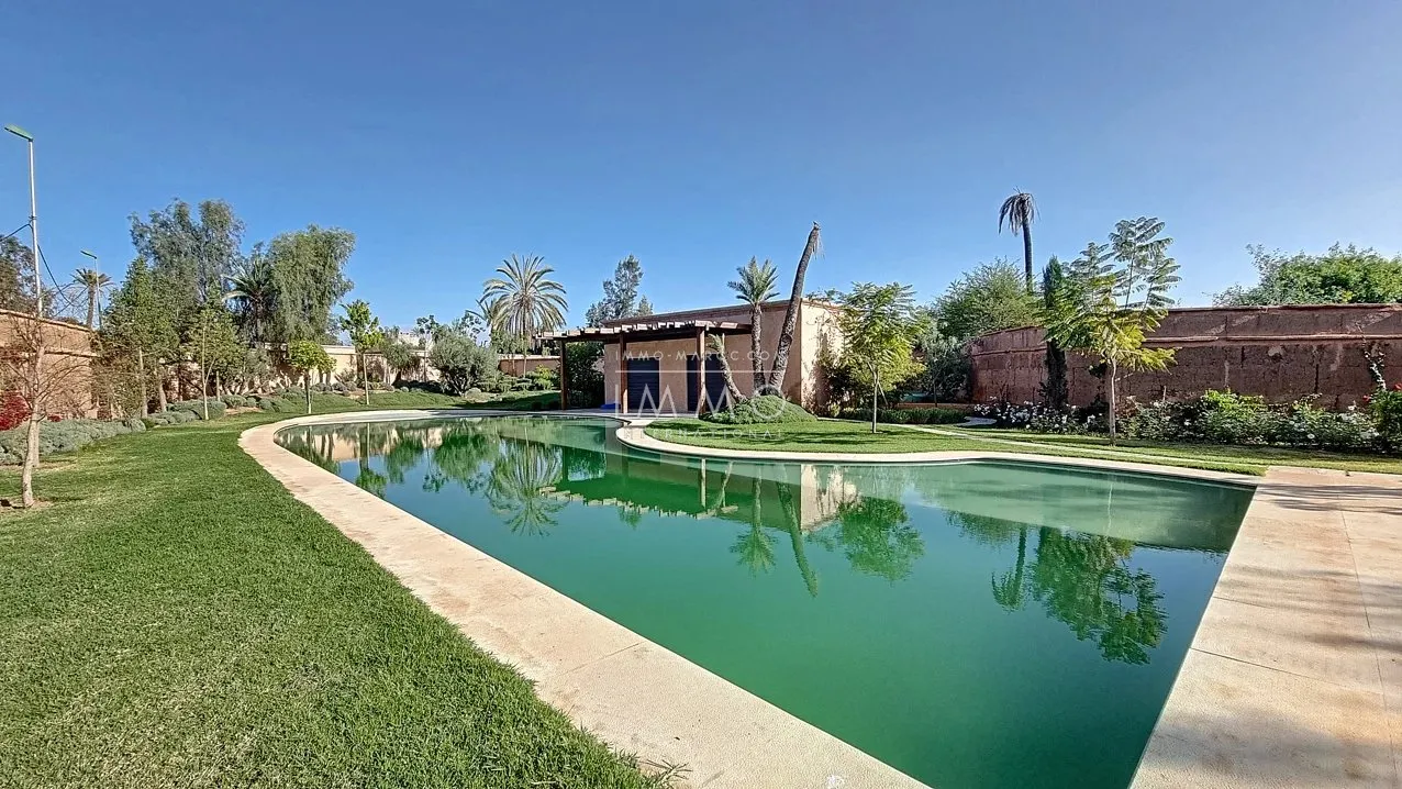 A very beautiful recently built property for sale in the palmeraie district of bab atlas, just 10 minutes from the city center.