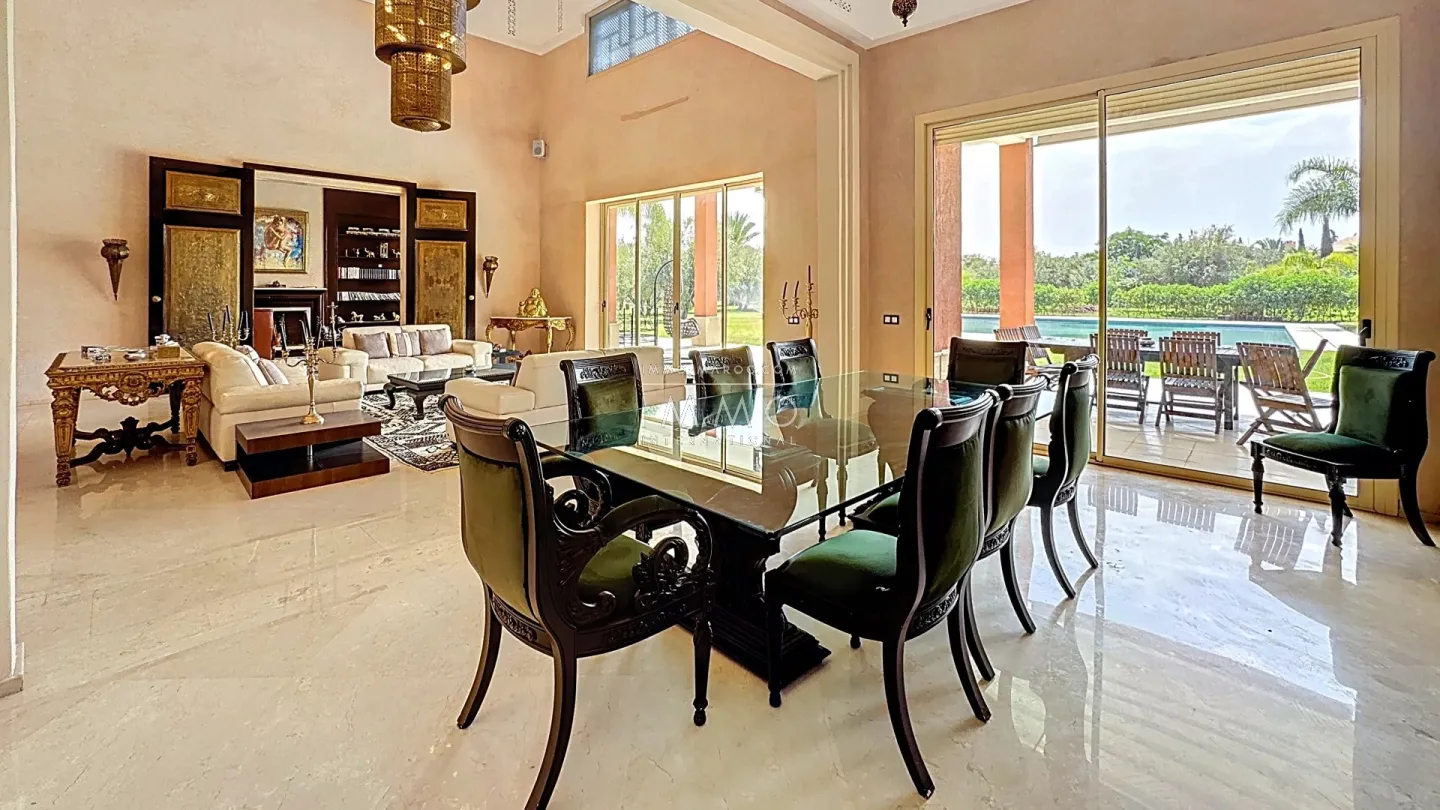 For sale - prestigious single-storey villa on 1 hectare, route d'ouarzazate - marrakech