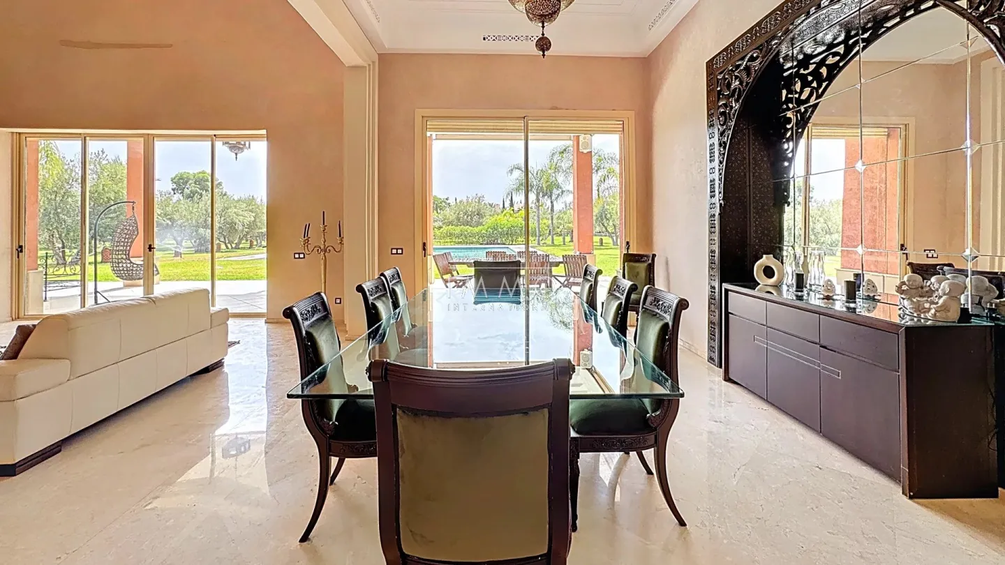 For sale - prestigious single-storey villa on 1 hectare, route d'ouarzazate - marrakech