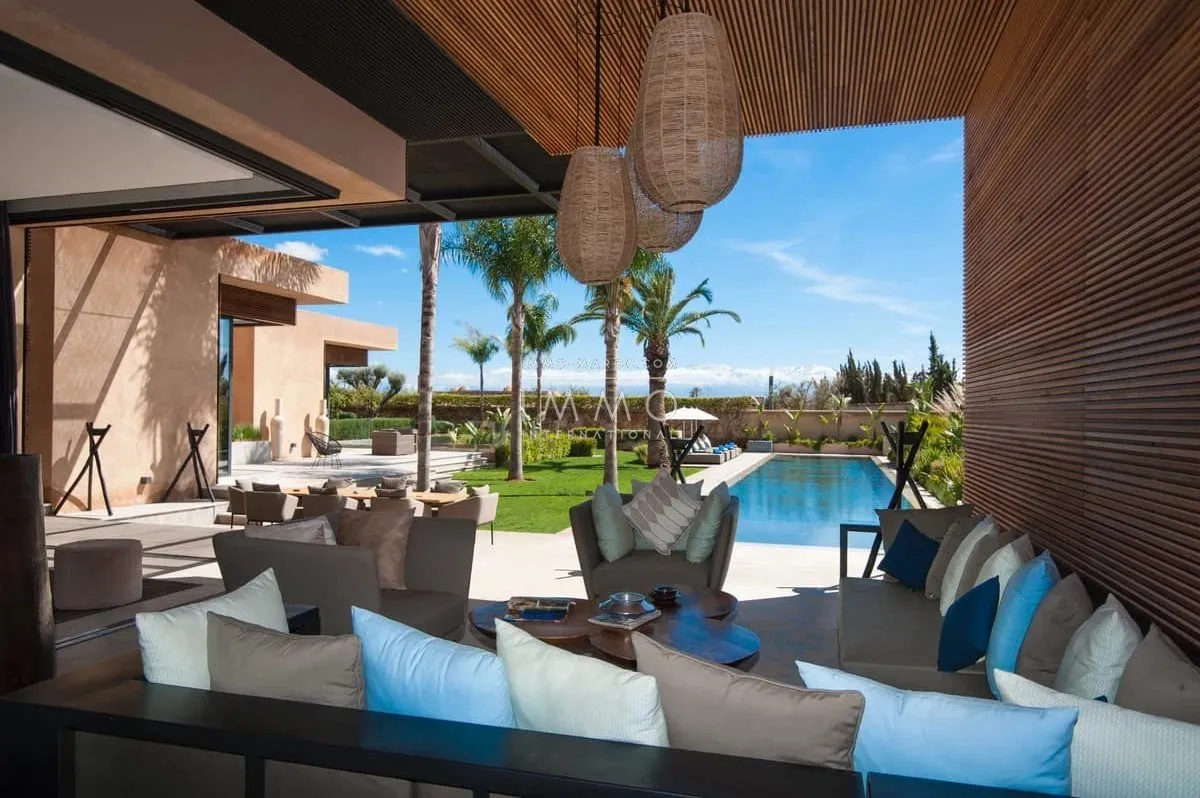 Impressive contemporary villa.