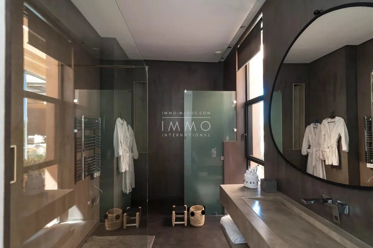 Impressive contemporary villa.