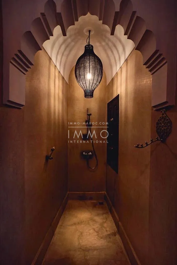 Prestigious guest palace for sale - 12 rooms - spa