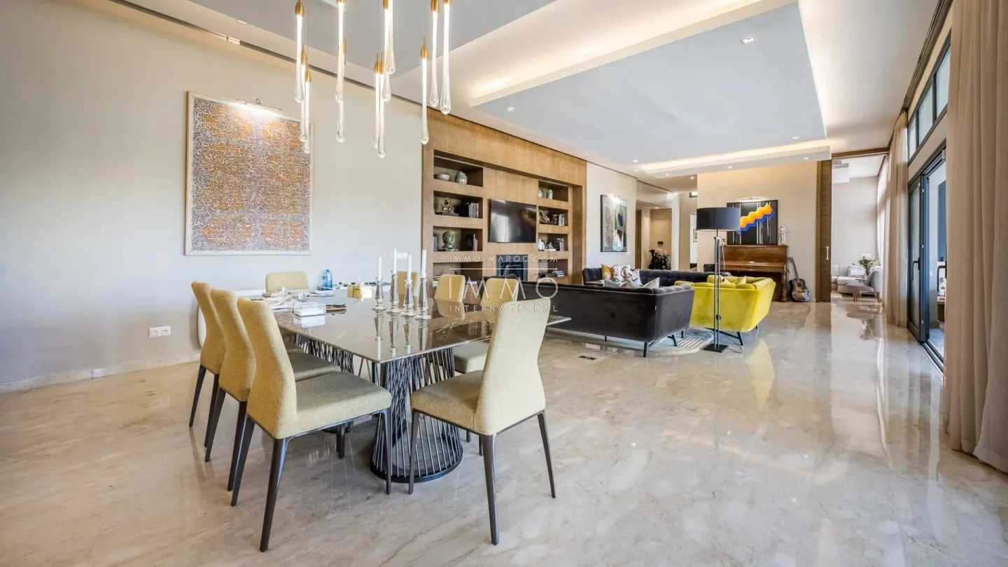 Luxury single-storey villa for sale on el madden golf course