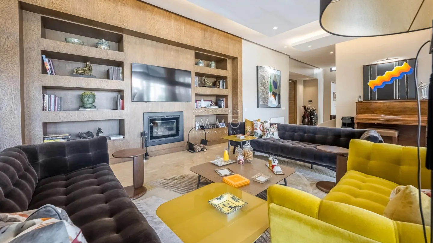 Luxury single-storey villa for sale on el madden golf course