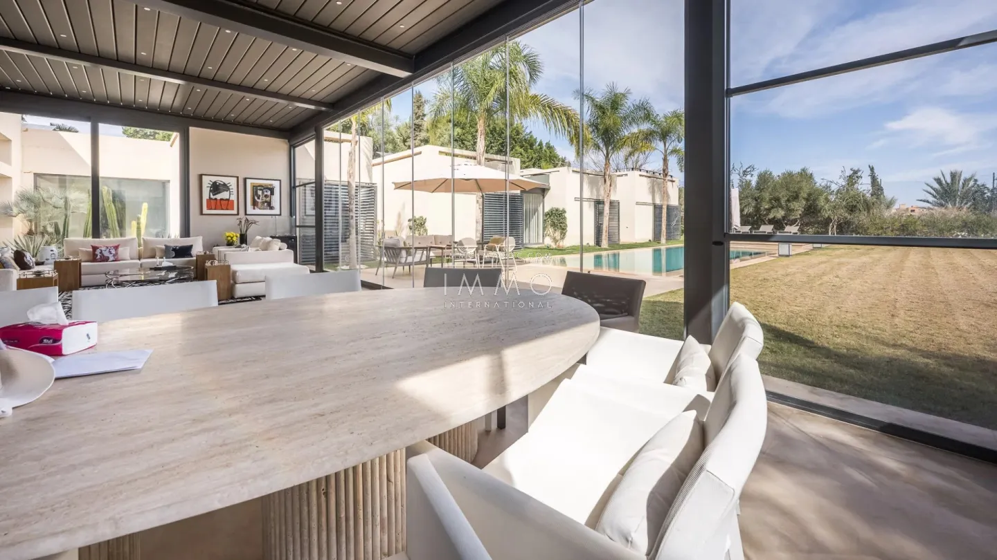 Luxury single-storey villa for sale on el madden golf course