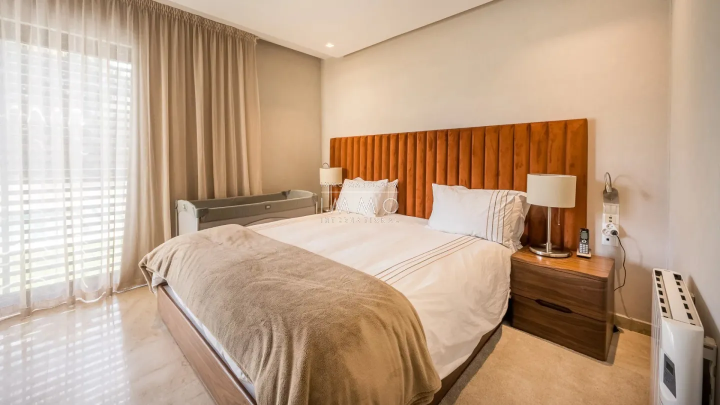 Luxury single-storey villa for sale on el madden golf course