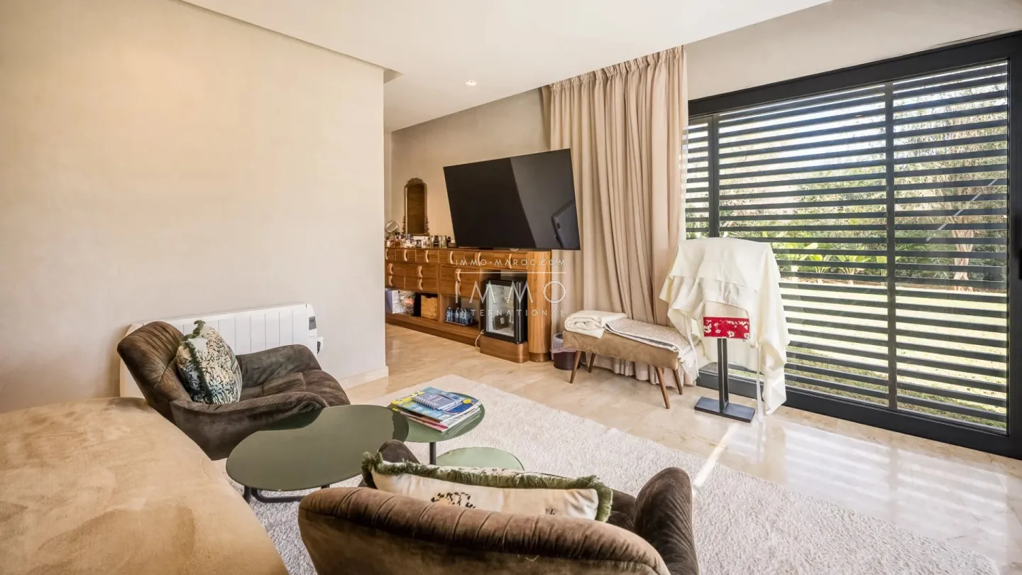 Luxury single-storey villa for sale on el madden golf course