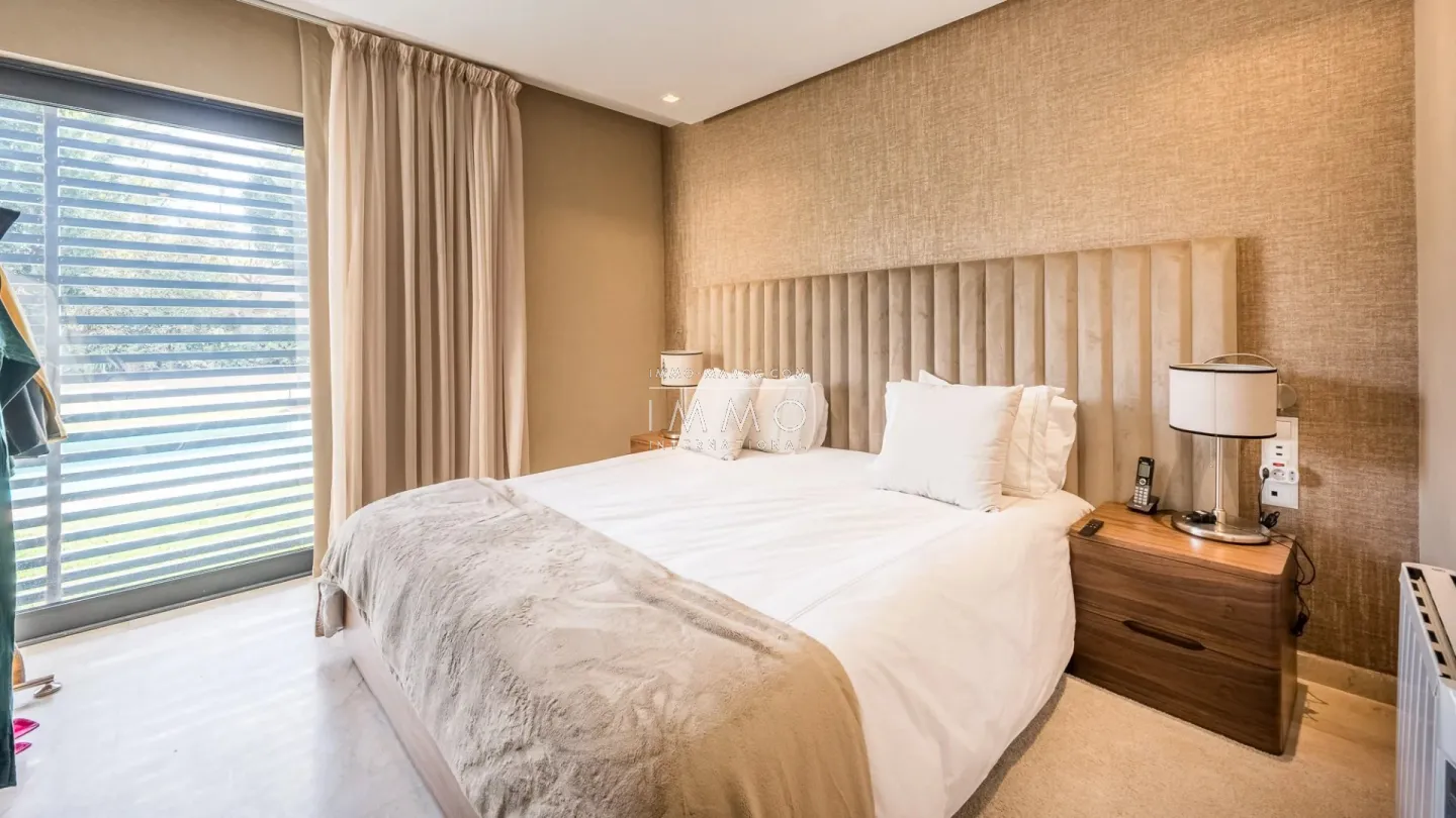 Luxury single-storey villa for sale on el madden golf course