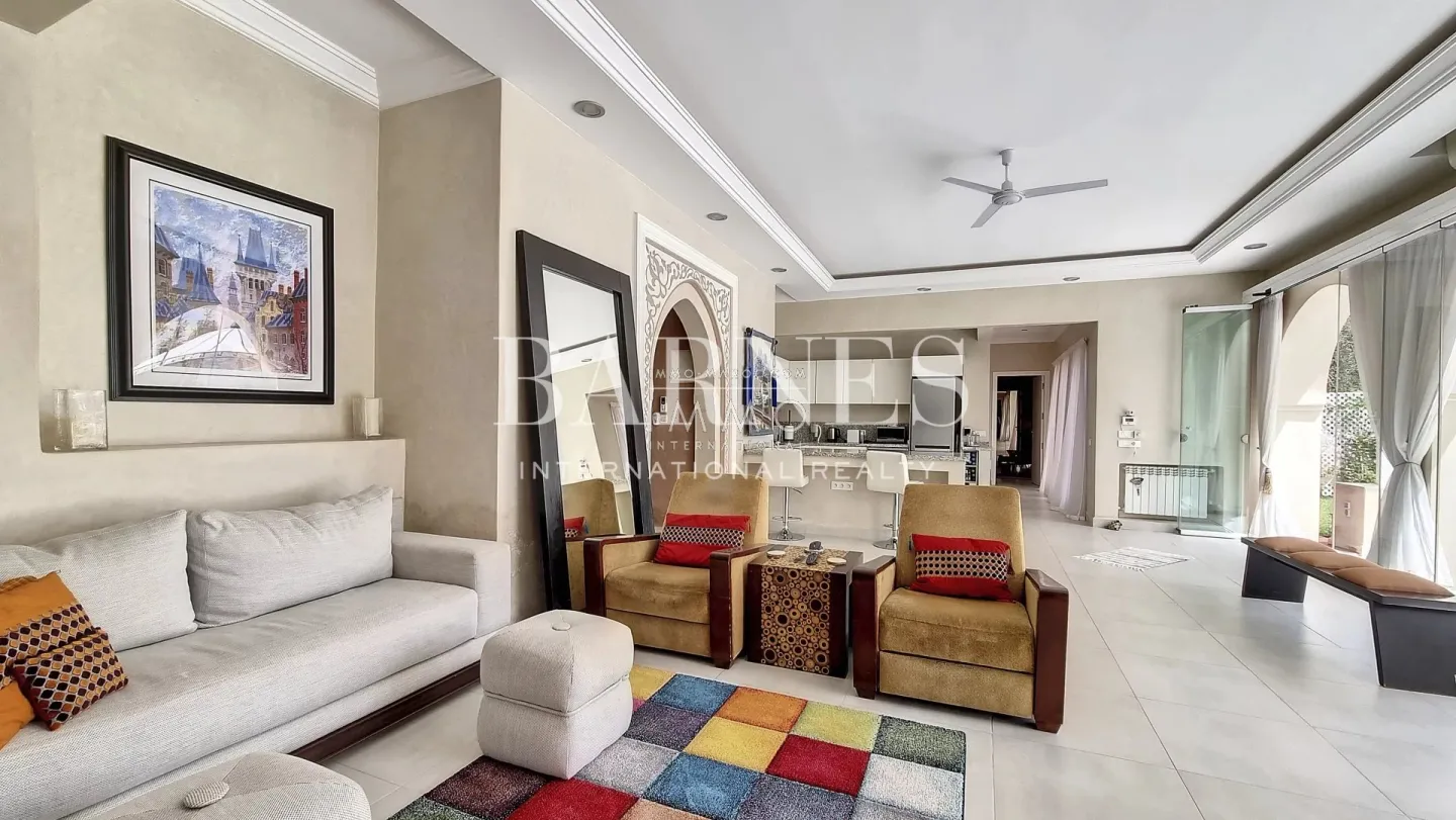 Villa - guesthouse - 9 bedrooms