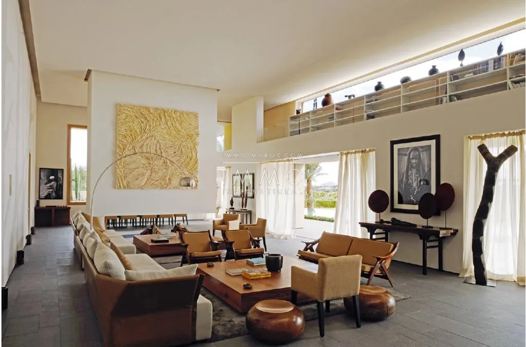 Located in bab atlas , the villa offers a quiet and relaxing in the heart of the palm grove