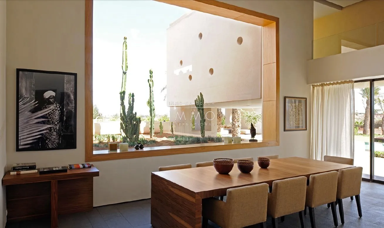 Located in bab atlas , the villa offers a quiet and relaxing in the heart of the palm grove