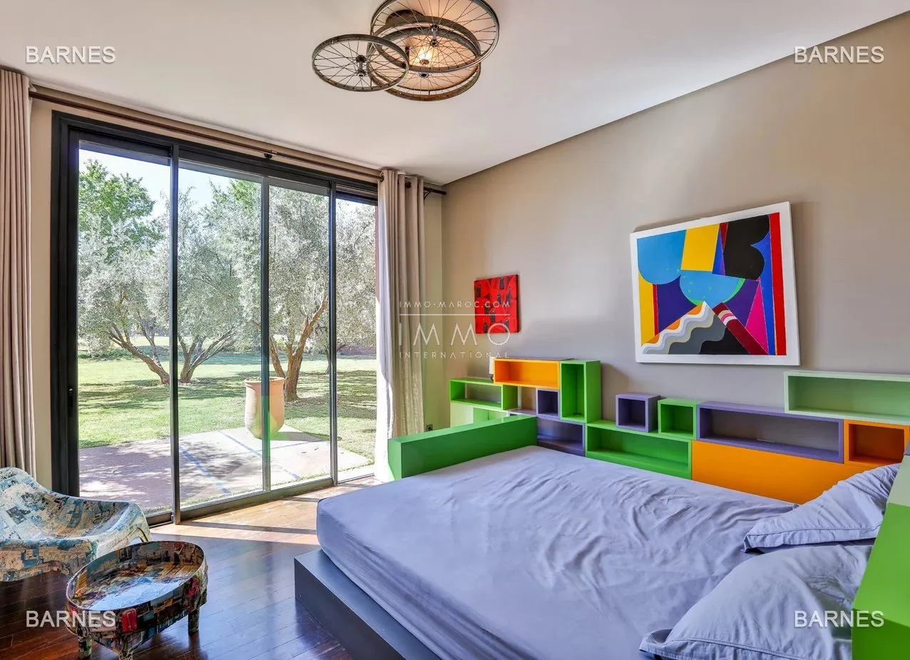 Contemporary villa on the road to ourika in marrakech