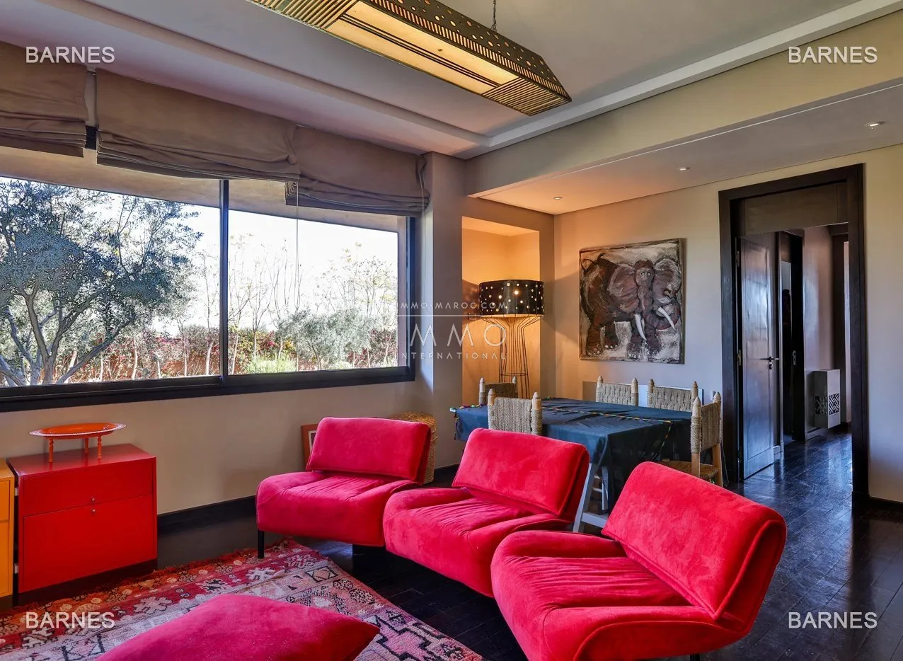 Contemporary villa on the road to ourika in marrakech