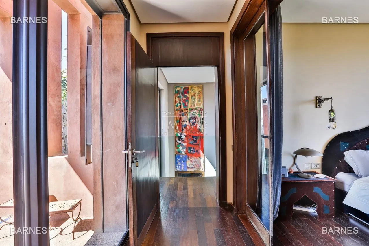 Contemporary villa on the road to ourika in marrakech