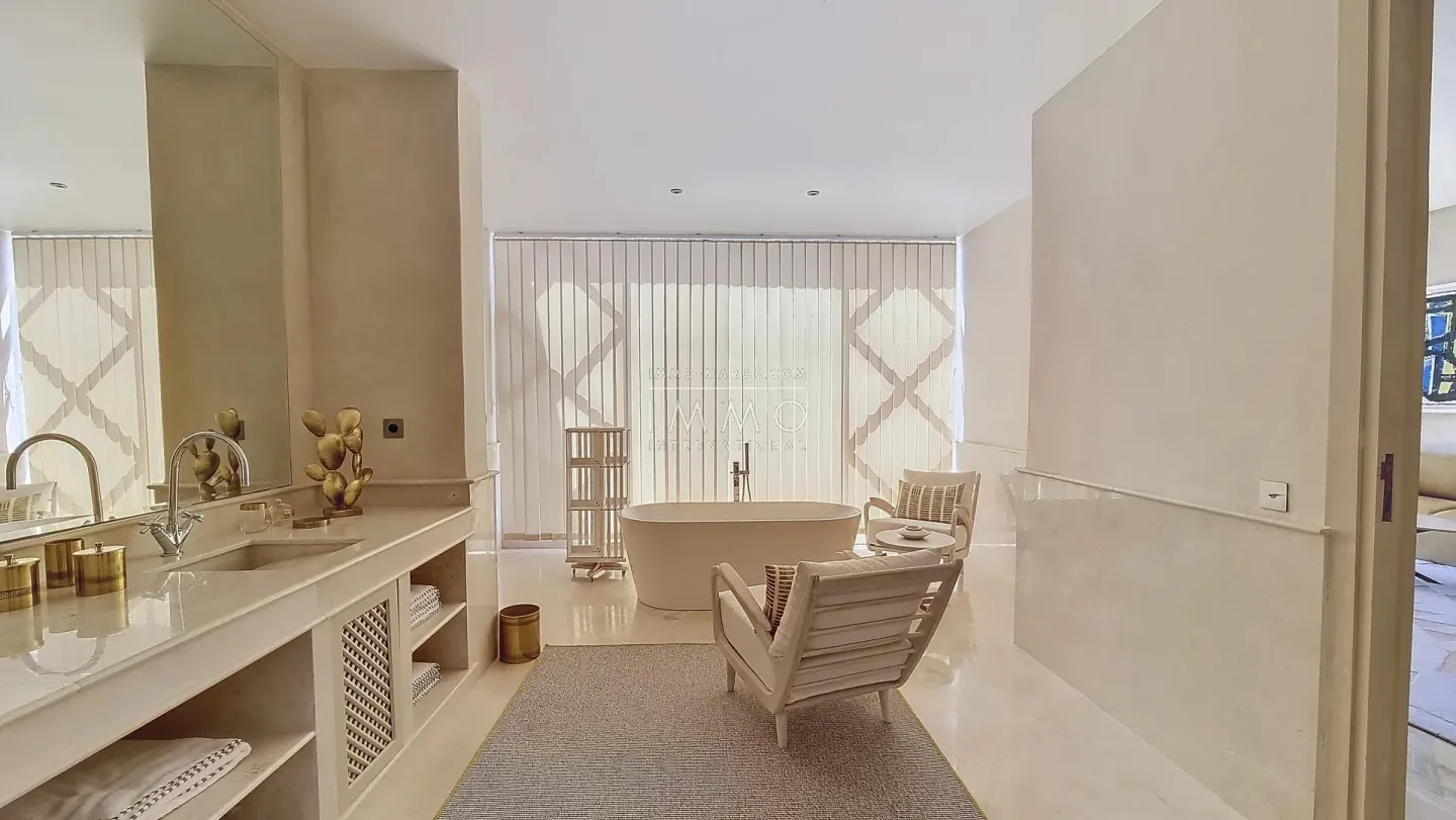 Exceptional villa for sale