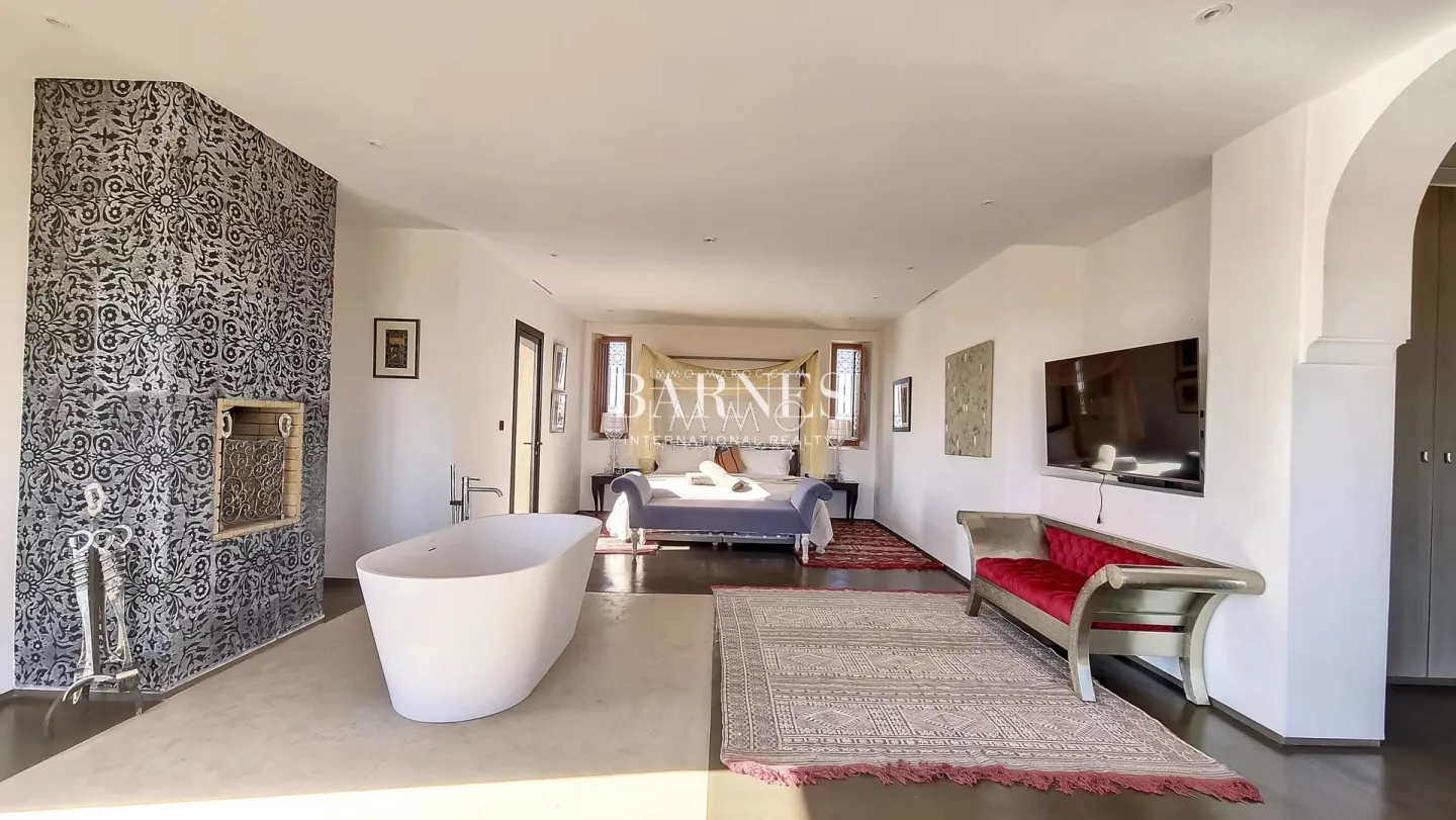 Villa with breathtaking views of the atlas.