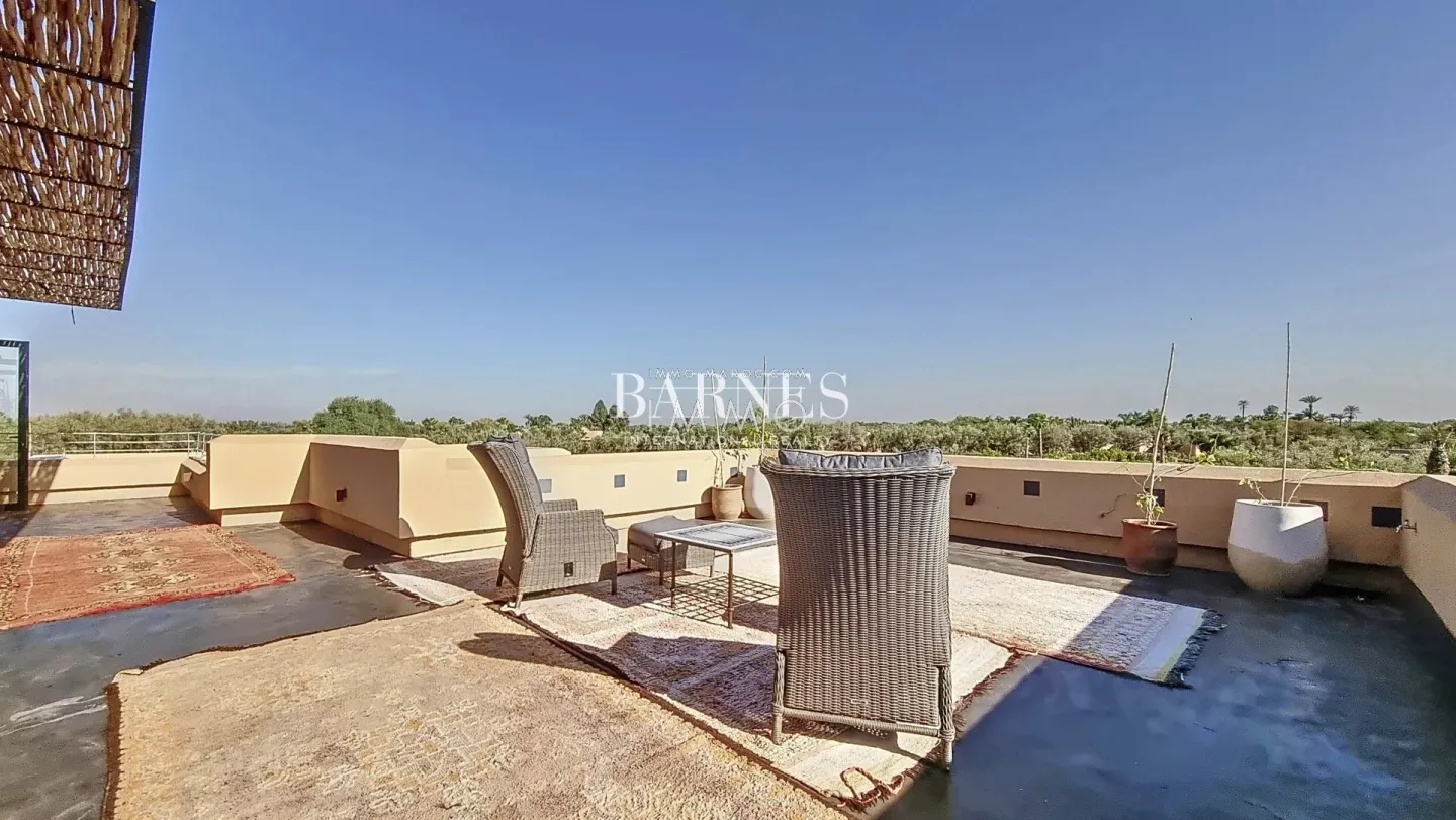 Villa with breathtaking views of the atlas.