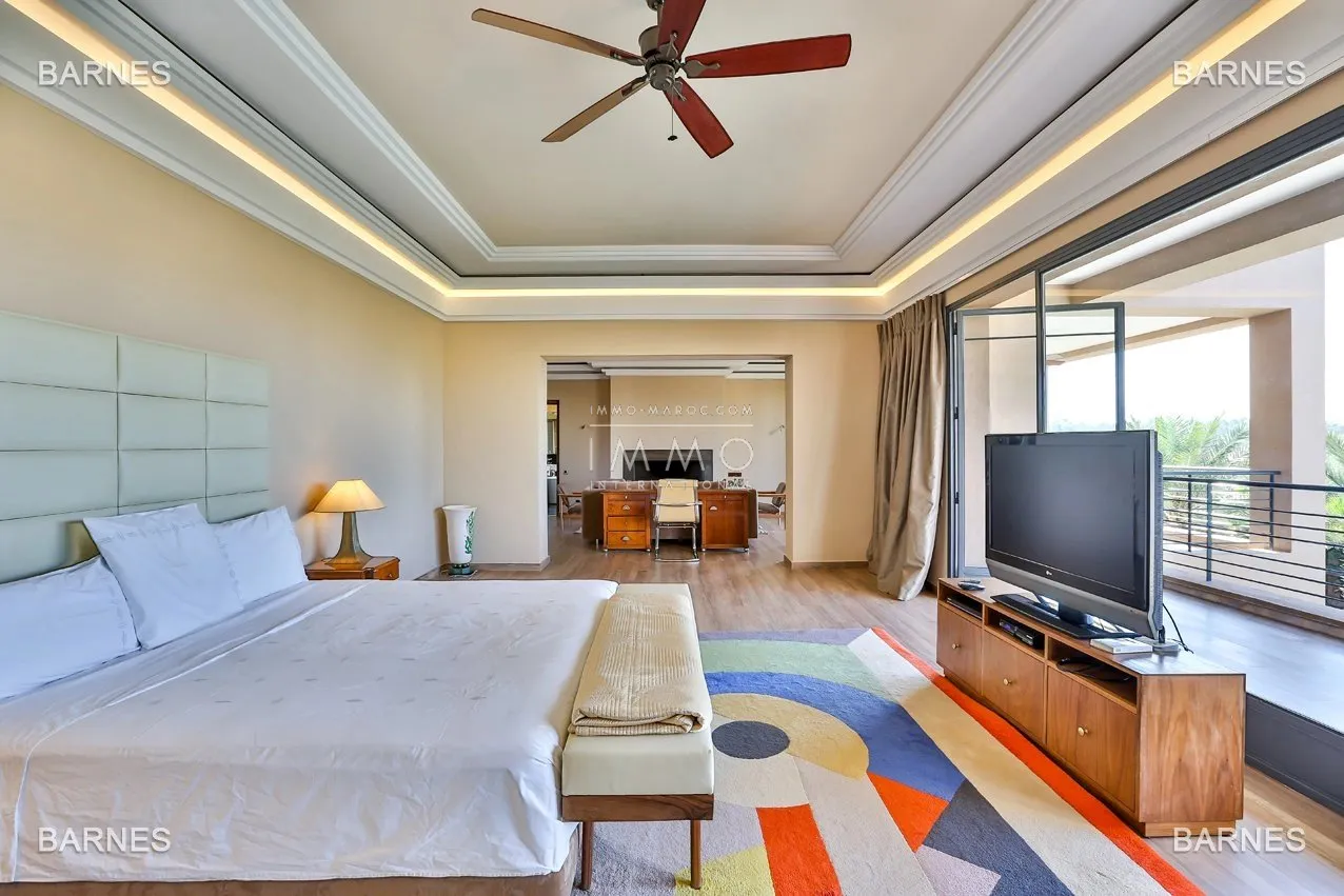 Purchase property luxury and contemporary golf.