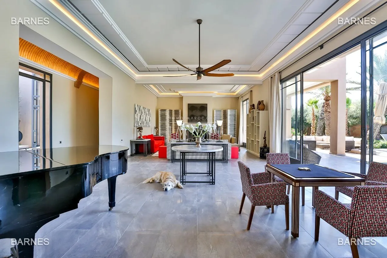 Purchase property luxury and contemporary golf.