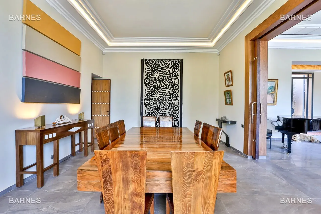 Purchase property luxury and contemporary golf.