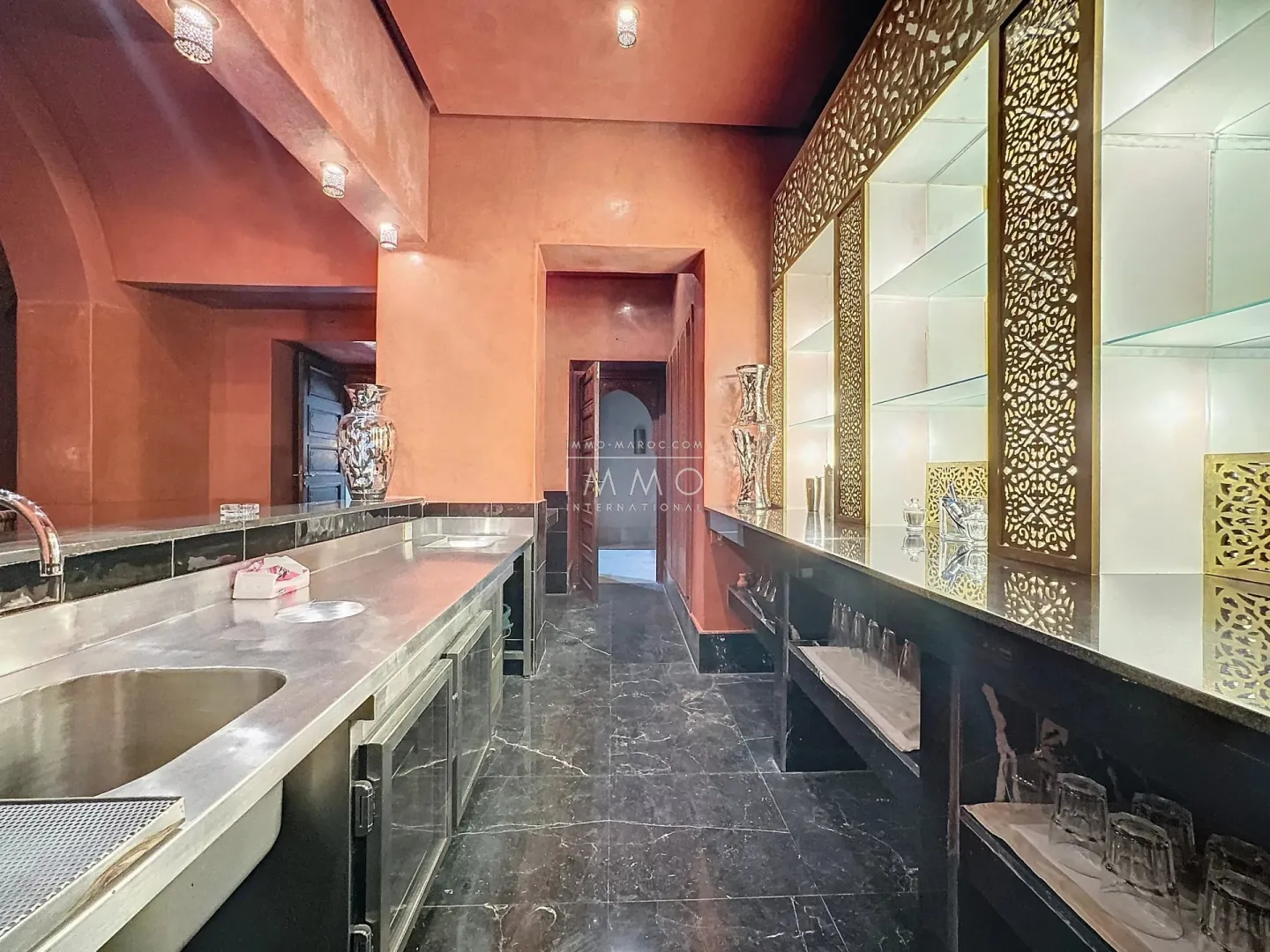 Exceptional villa for sale in palmeraie, marrakech
