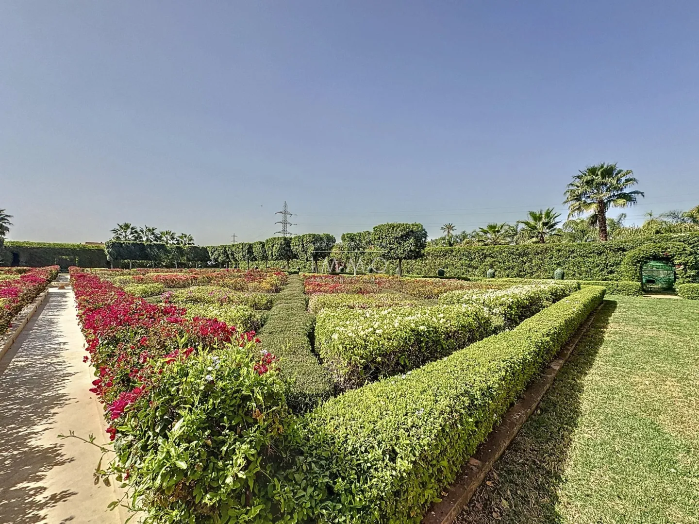 Exceptional villa for sale in palmeraie, marrakech