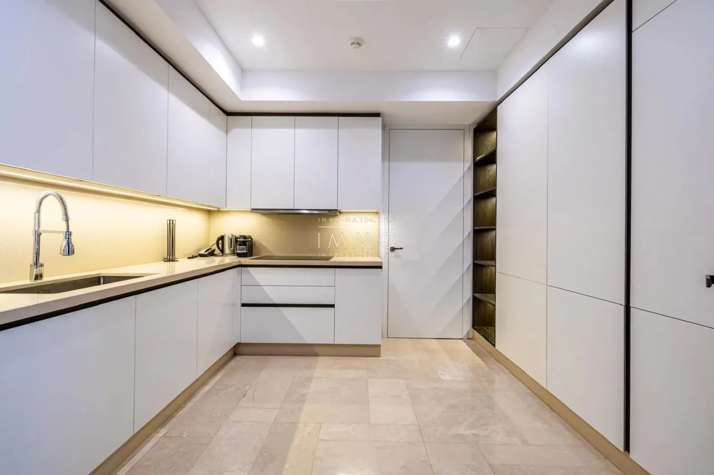 Prestige apartment for sale in marrakech – barnes marrakech presents an exceptional property in the heart of m avenue