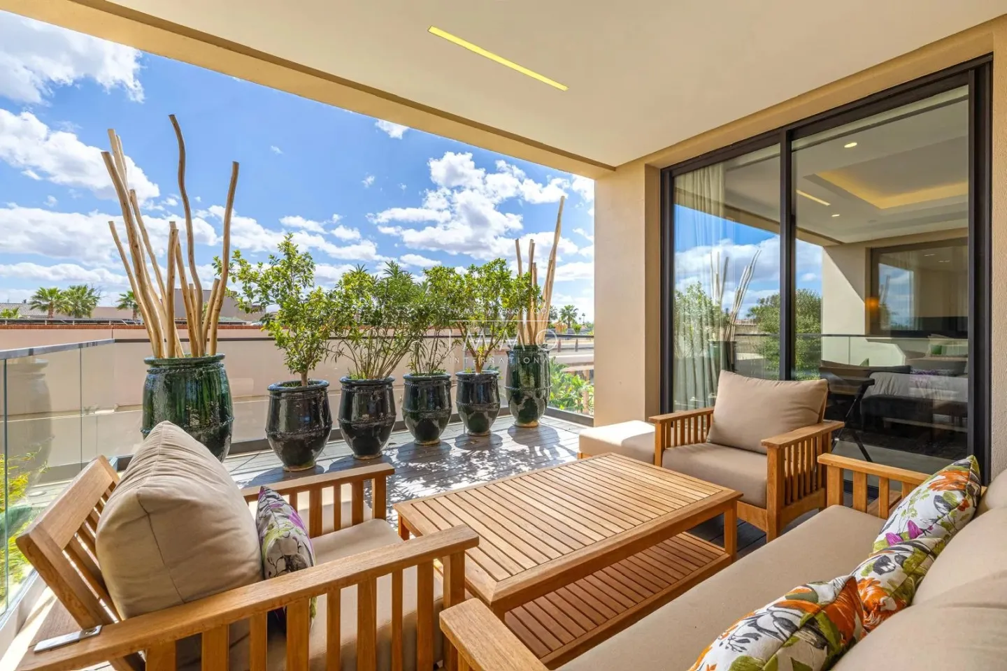 Prestige apartment for sale in marrakech – barnes marrakech presents an exceptional property in the heart of m avenue