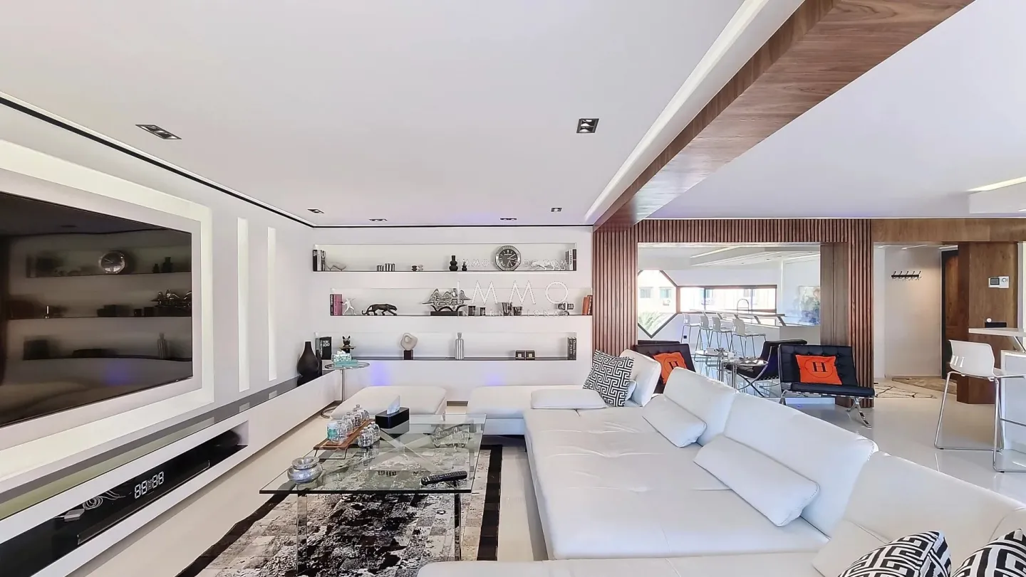 Superb apartment in hivernage