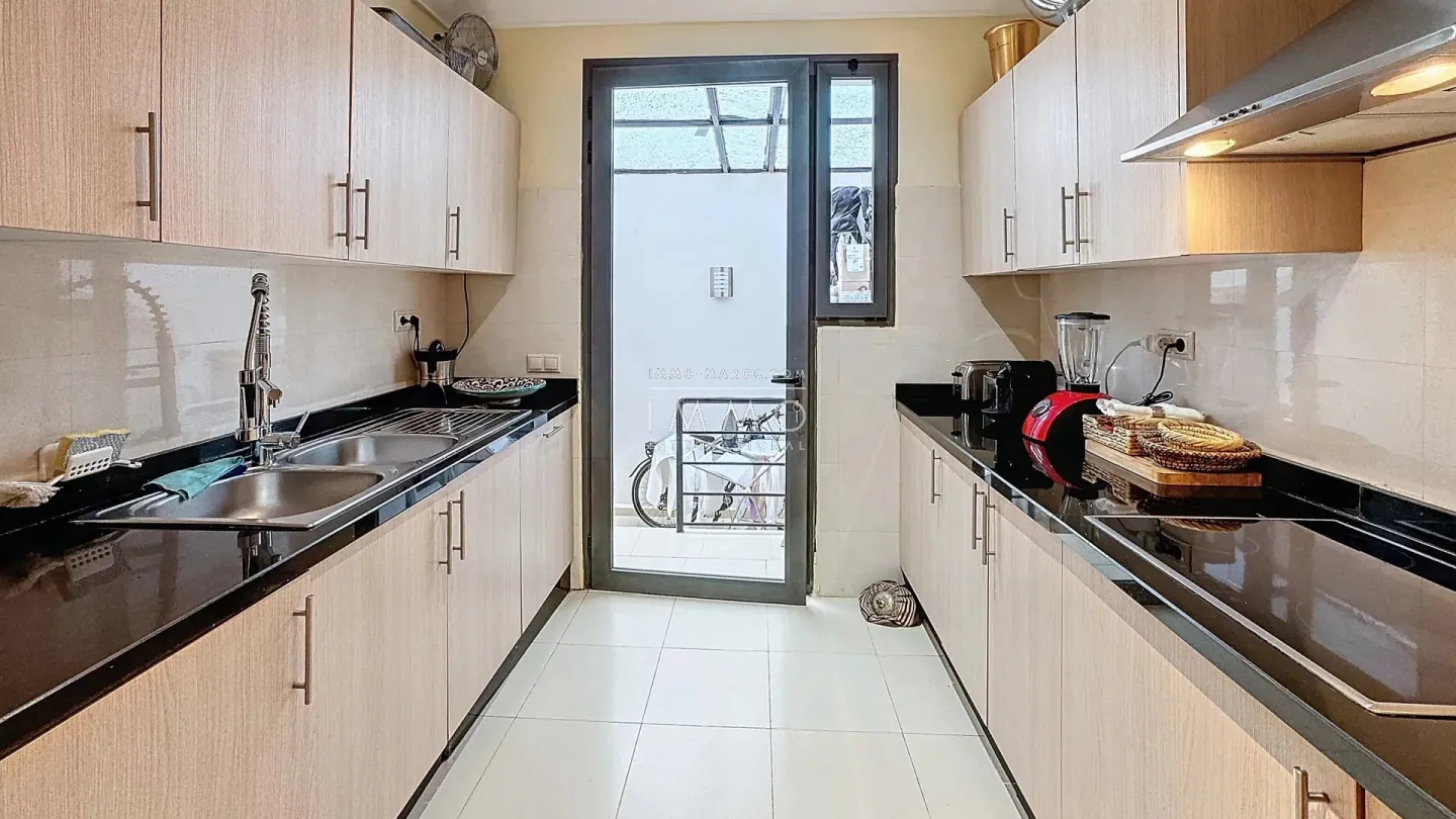 Villa for sale front line golf – route de l'ourika, marrakech