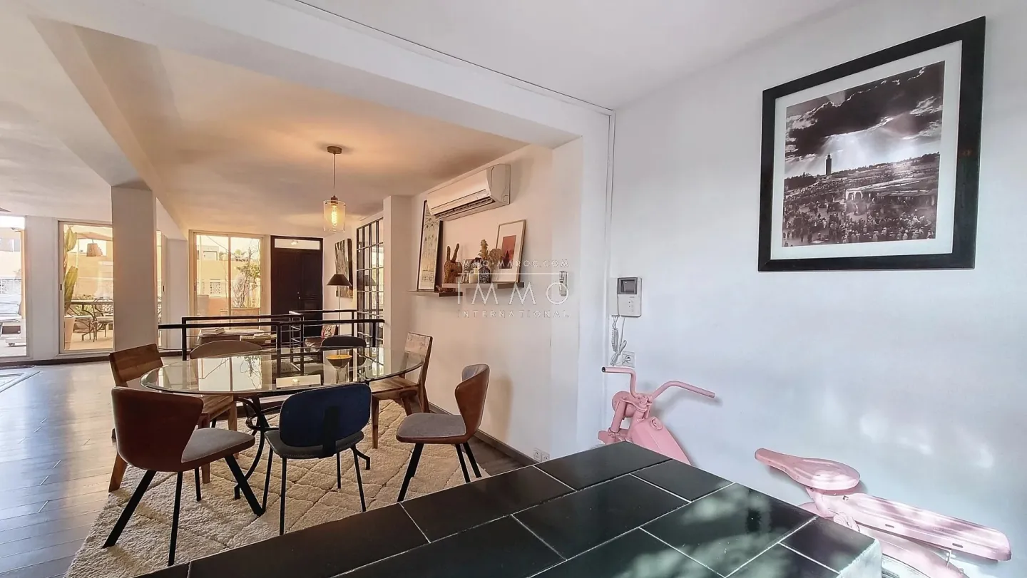 Duplex house just steps away from jemaa el-fna square and the koutoubia.