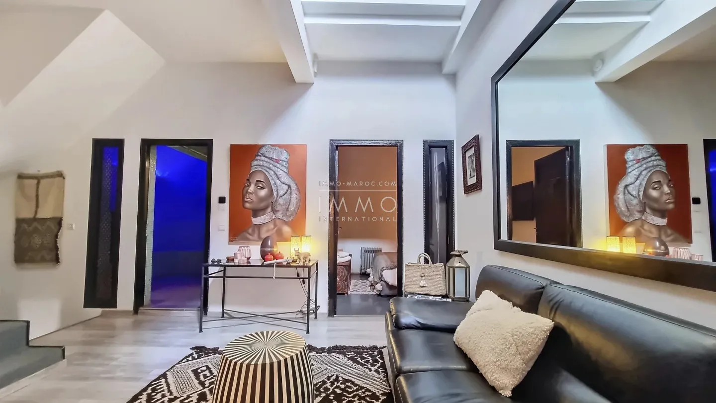 Duplex house just steps away from jemaa el-fna square and the koutoubia.